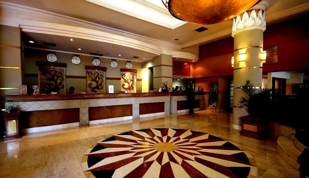 Hotel Maharadja Jakarta Luaran gambar