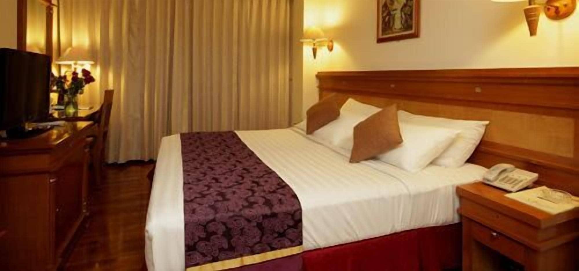 Hotel Maharadja Jakarta Luaran gambar